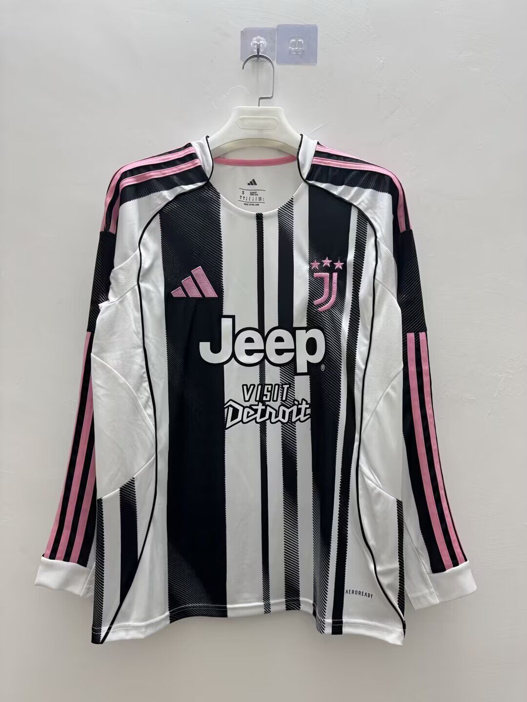 AAA Quality Juventus 25/26 Home Long Soccer Jersey